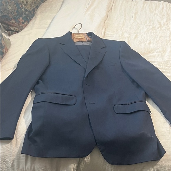 Classic Navy Men's Suit by Giorgio Fiorelli - Picture 1 of 2